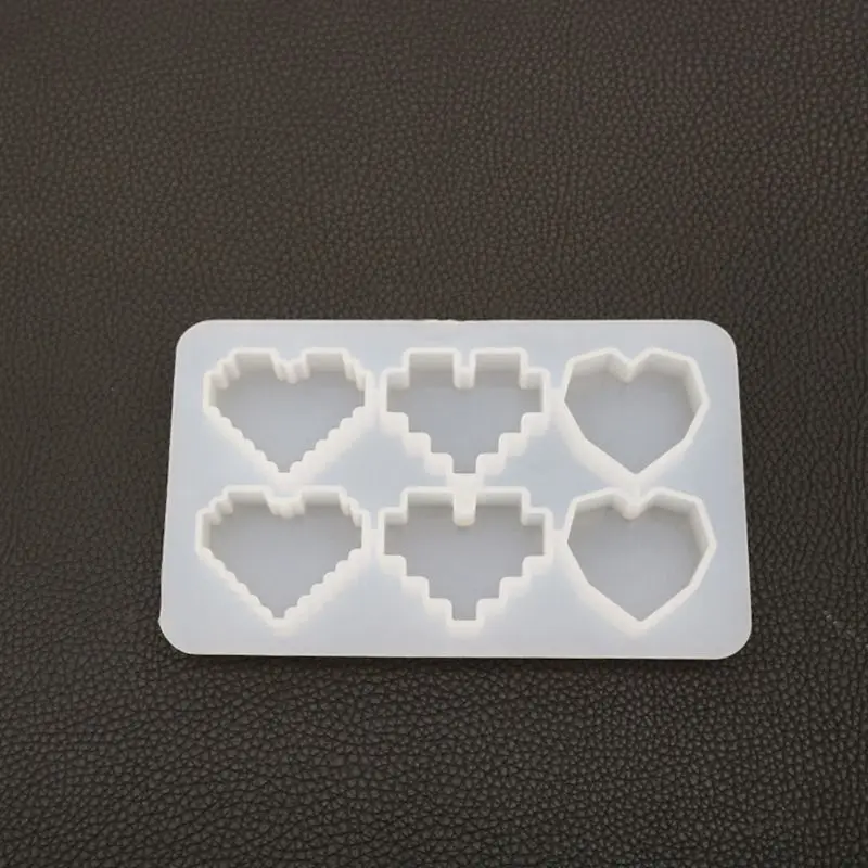 

Crystal Epoxy UV Resin Mold Pixel Love Heart Shape High Mirror DIY Handmade Pendant Silicone Molds B95F