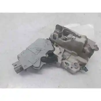 

805022F910 DOOR LOCK FRONT RIGHT NISSAN FIRST SALOON (P11)