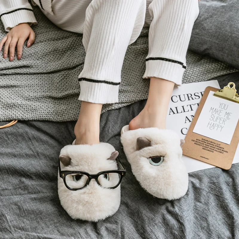 

Winter furry slippers women fashion Cartoons home slippers cozy soft warm Indoor couple shoes Non-slip large size