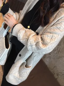 

BELIARST 2019 Autumn Cashmere Coat Coat Women's Cardigan in the Long Sweater Thickening Hollow Wool Sweater Loose