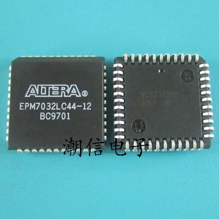 EPM7032LC44-12