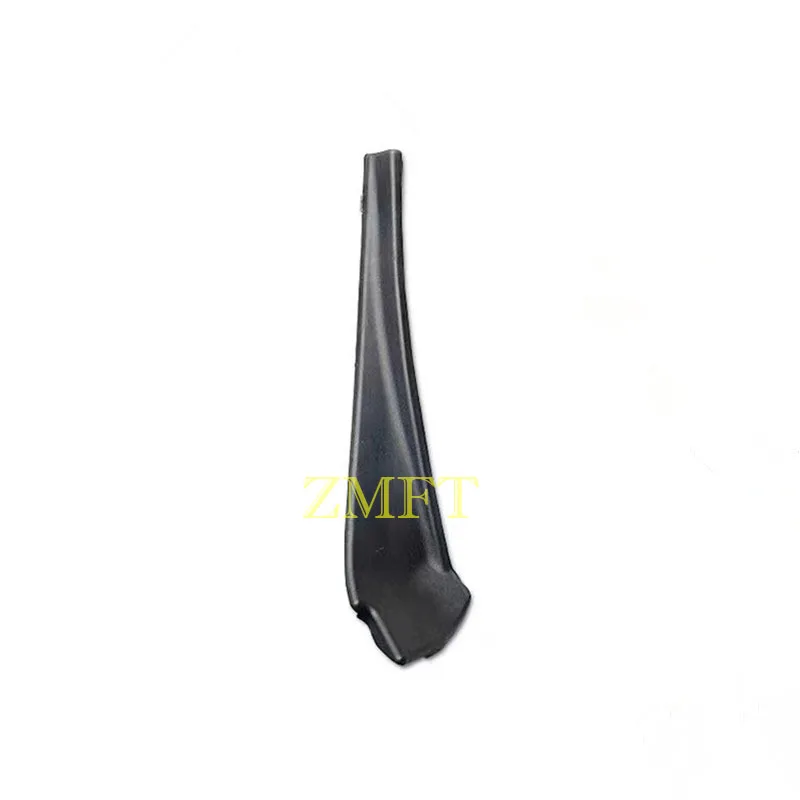 Car Front Windshield Wiper Side Trim Cover Hinge Cover For Nissan X-Trail T32 2014 2015