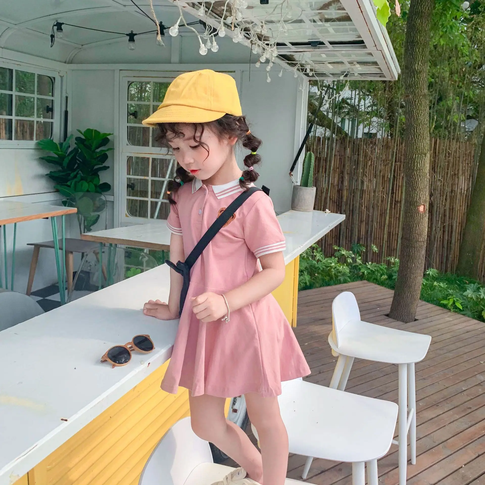 Детская одежда в Корейском стиле; летняя одежда для девочек; детское платье-рубашка-поло; плиссированная юбка; платье с короткими рукавами
