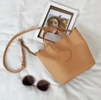 

Original design leather bucket bag chain head layer cowhand cross shoulder bag