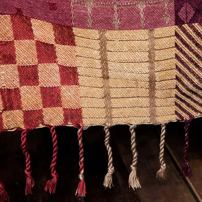 Red Bohemian Chenille Plaids Blanket Sofa Decorative Throws Knit Chair Sofa Towel /Bed/Plane Cobertor with Tassel Tablecloth