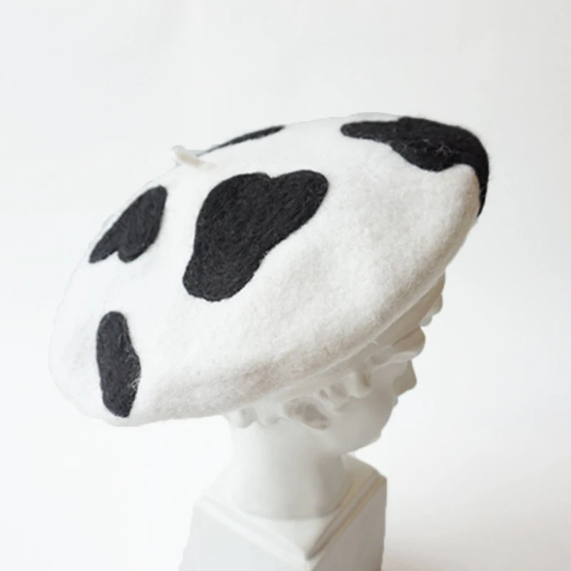 

Women’s Berets Autumn Winter Handmade Wool Felt Beret Vintage Fashion Girls Cute Cows Painter Hat Christmas Gift Outing