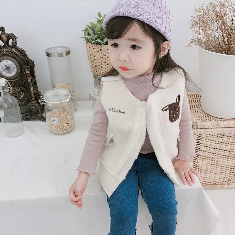 A mu hou Child Waistcoat Autumn New Style Infants Furry Waistcoat Embroidered Retro Small CHILDREN'S Vest Cute Childrenswea