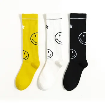 

Cartoon Woman Sock Smiling Face Socks for Women Stars Ladies Solid Casual Crew Sox Couples Cotton Vintag Winter Pentagram Sokken