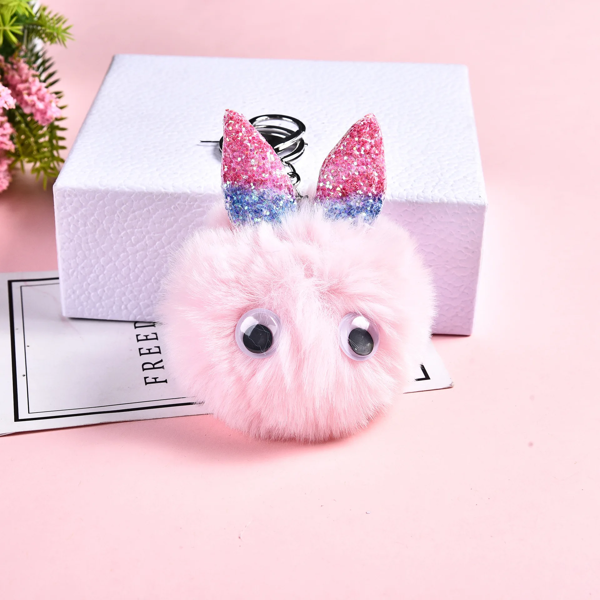 

Cute Girl'S Handbag Pendant Gradient Color Super Shiny Small Ears Fuzzy Ball Pendant Elf Car Keychain Pendant