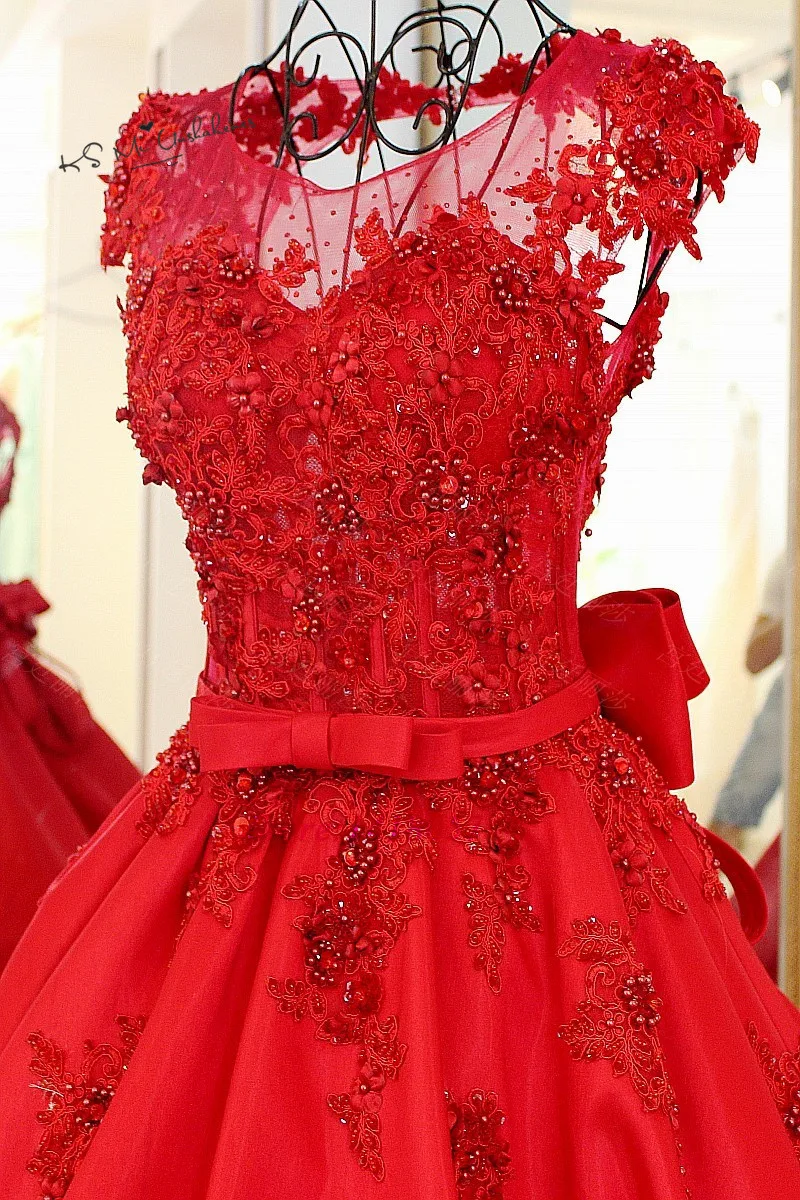 Can You Wear Red to a Wedding?