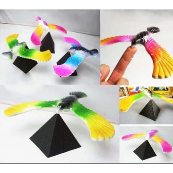 

High Quality Novelty Amazing Balance Eagle Bird Toy Magic Maintain Balance Home Office Fun Learning Gag Toy for Kid Gift