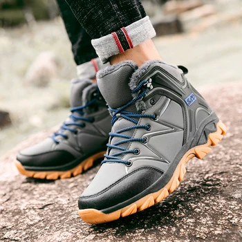 

Men's winter retro warm tooling shoes wear-resistant anti-slip thick-soled casual middle plus velvet desert boots Size 46 2019
