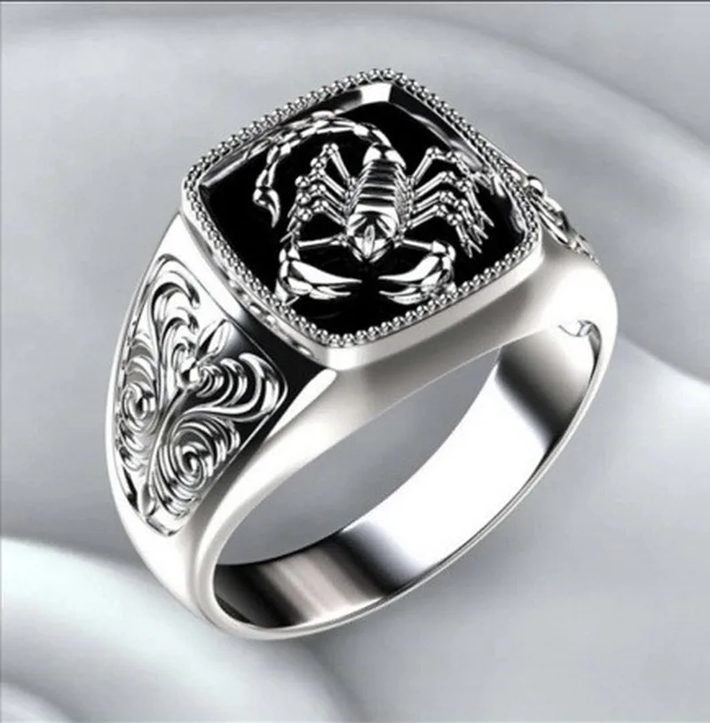 

Gothic Style Punk Scorpion Rings Male Retro Scorpion Pattern Rings for Men Jewelry Stylish Hip Hop Ring Gilded Coyote Ring Male