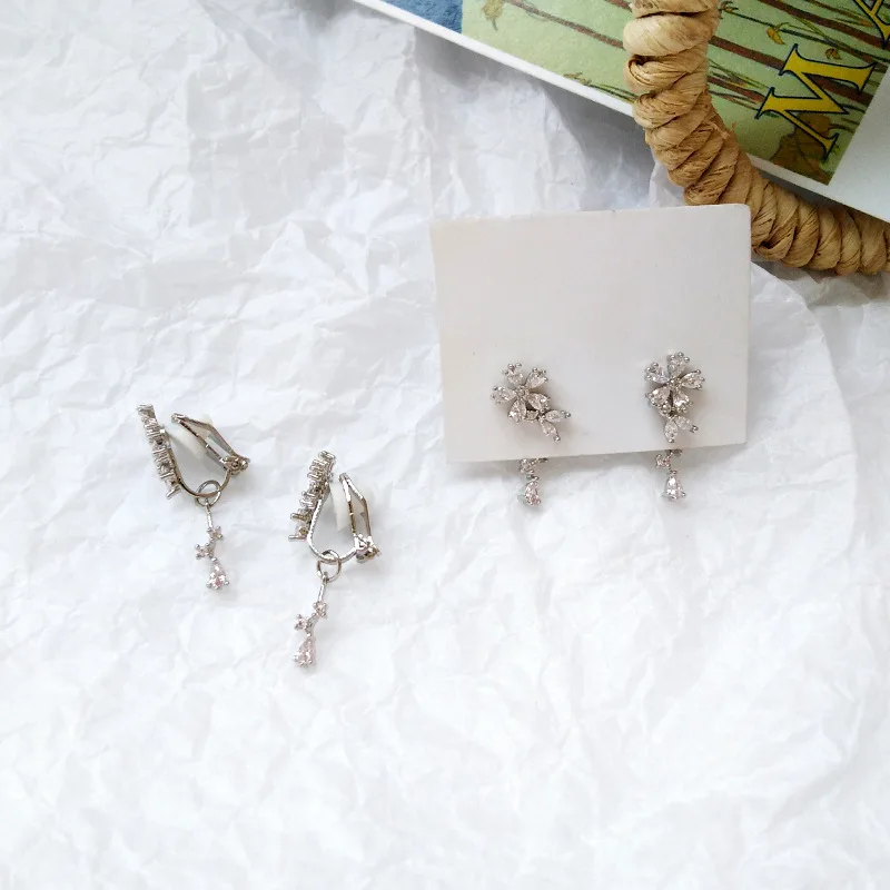 

Silver Color Rhinestone Flowers Clips Earrings Mori Girls Fairy Non Piercing Earring Cheap Jewelry