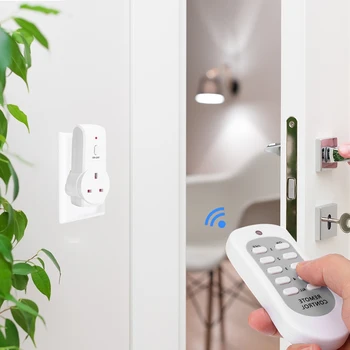 

4pcs UK Plug Exquisite Craftsmanship Sturdy Durable Wireless Remote Control Smart Socket Electrical Outlet Light Switch