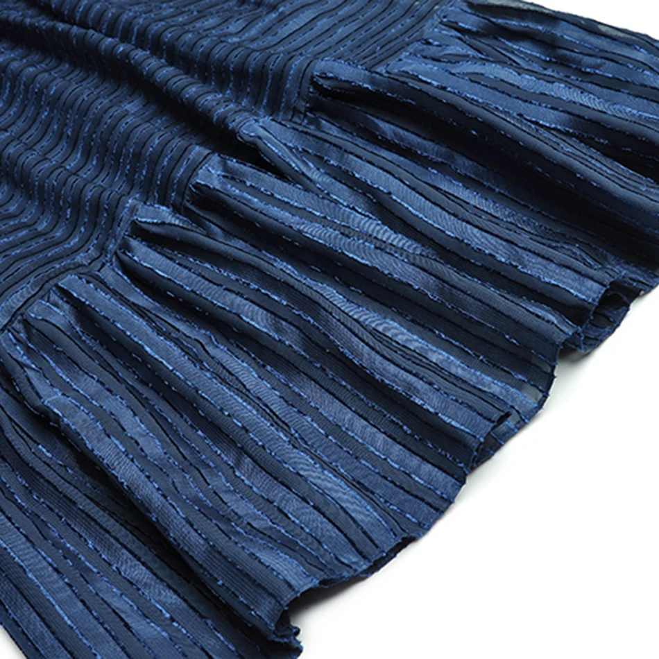 Fashion Stand-Up Collar Long-Sleeved Lace Ruffled