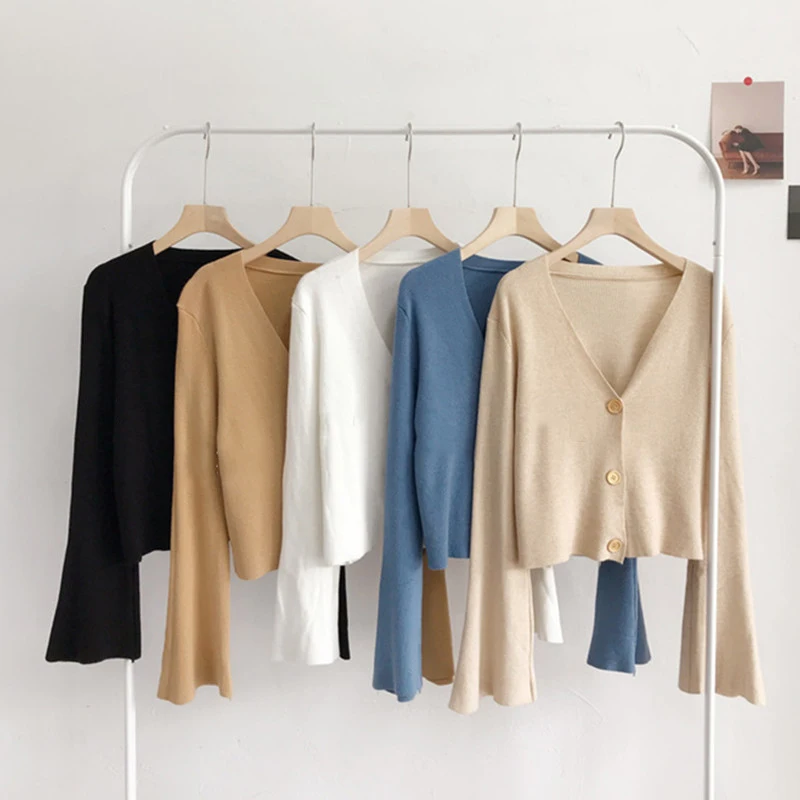 

Short Cardigan Women V-Neck Knitted Sweater Coat Long Sleeve Tops Single Breasted with Three Buttons Casual Cardigans