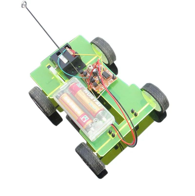 

High-speed two-way remote control car DIY manual gear toy technology small production creative science experimental toy