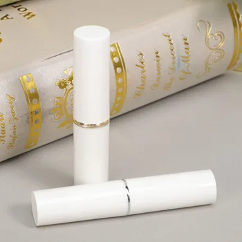 

6pcs 2.8g Women Empty Plastic Lip Balm Tubes Simple Lip Gloss Storage Container for Ladies and Girls (3 Golden, 3 Silver)