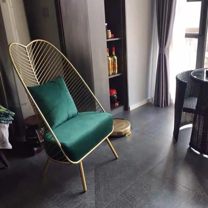 Modern Living Room Sponge Cushion Sofa Chairs Nordic High Lounge Banana Chairs Customizable Iron Gold Sofa Stools Home Furniture