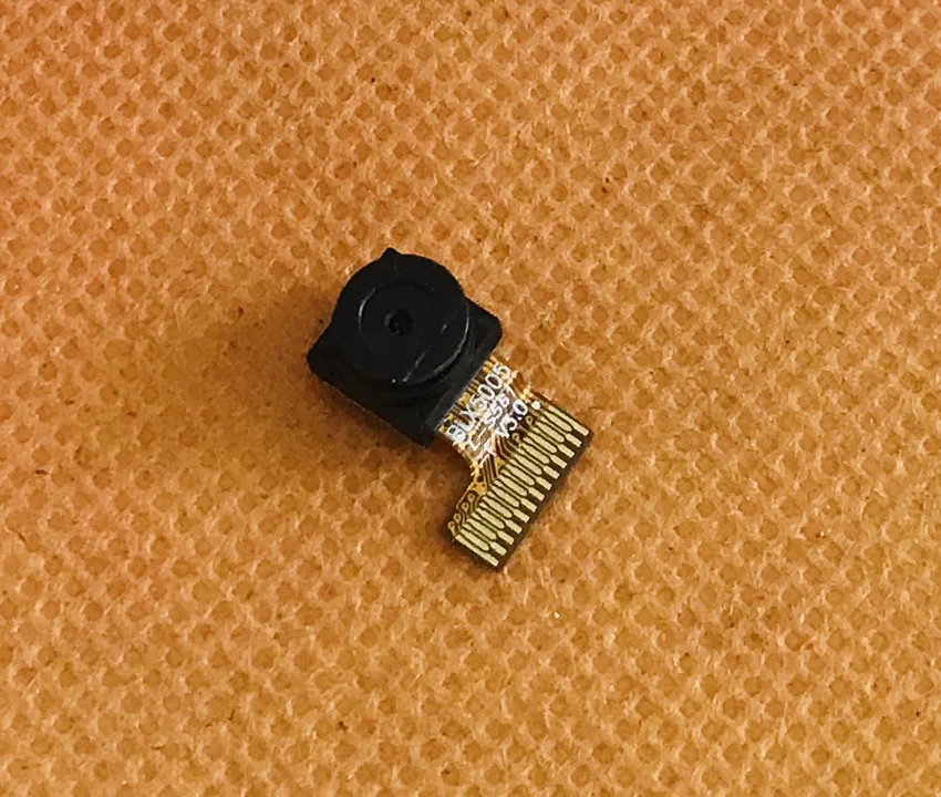 

Original Photo Front Camera 5.0MP Module for LEAGOO Shark 5000 MTK6580A Quad Core 5.5 Inch free shipping