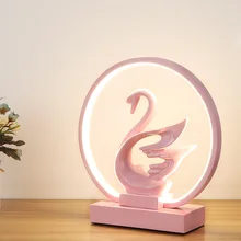 Скандинавская Светодиодная настольная лампа с лебедем, прикроватная лампа для спальни, Новая креативная лампа, свадебный подарок, подарок на свадьбу, подарок на день Святого Валентина, ночной Светильник для учебы