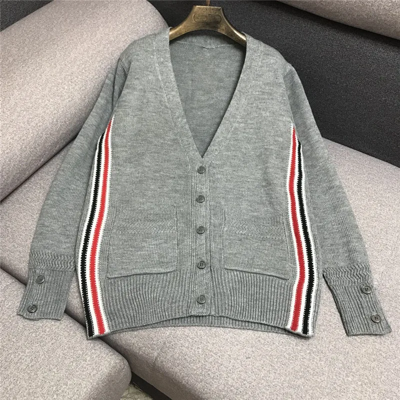 

Luxury Designer Brand Knitted Cardigans for Women British Style V Neck Striped Patchwork Loose Wool Knitted Sweater