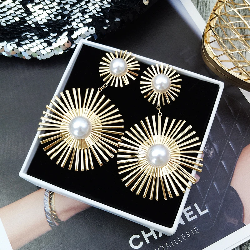 

2019 Korean Metal Sun Flower long Paragraph Exaggerated Simulated Pearl Earrings For Women Elegant Charm Jewelry Brincos