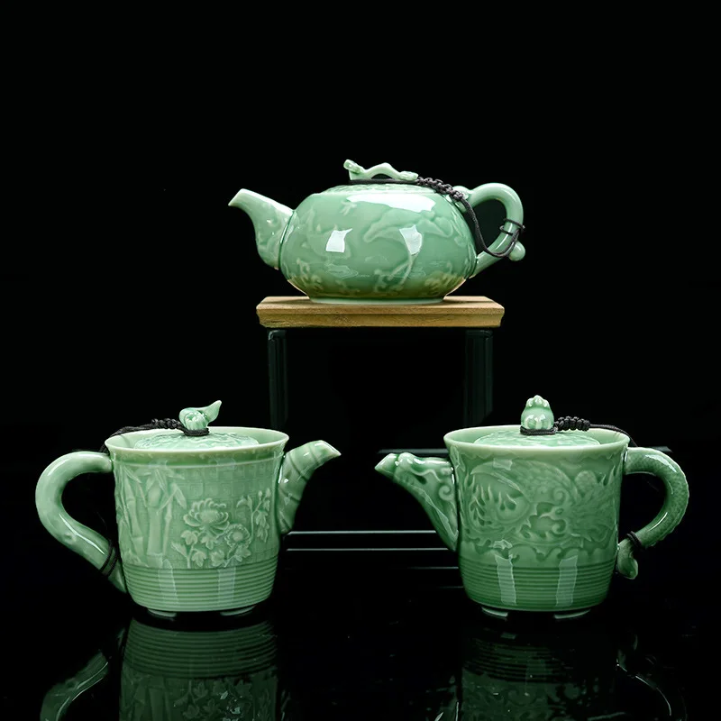 

2019 New Products Relief Celadon Tea Pot Tureen Creative Kung Fu Tea Set Teapot Customizable Ceramic Cup Wholesale