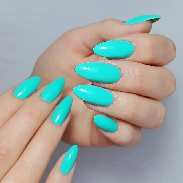 Green Nail Ideas for Short and Long Nails — See Photos | Allure