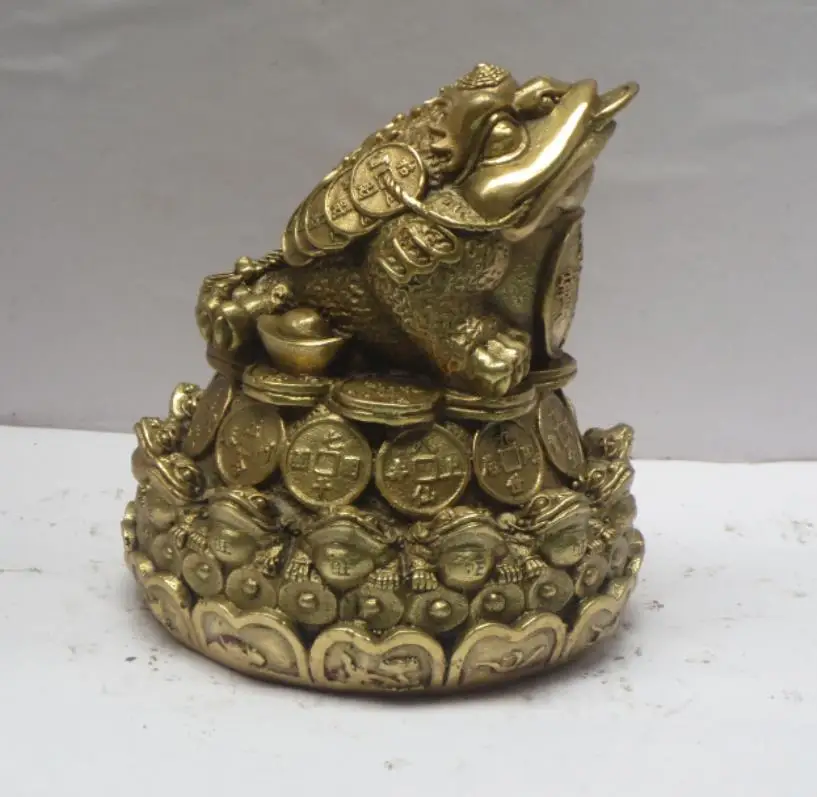 

Metal crafts Chinese brass Carved Coin Toad Statue, Home Decoration Feng Shui Metal Frog Sculpture