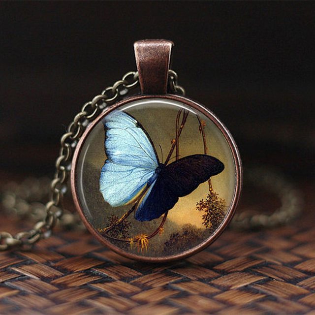 Running Rabbit Dome Glass Pendant Necklace Bunny Choker Necklace for Women Girls Animal Trendy Delicate Charm Gift Jewelry