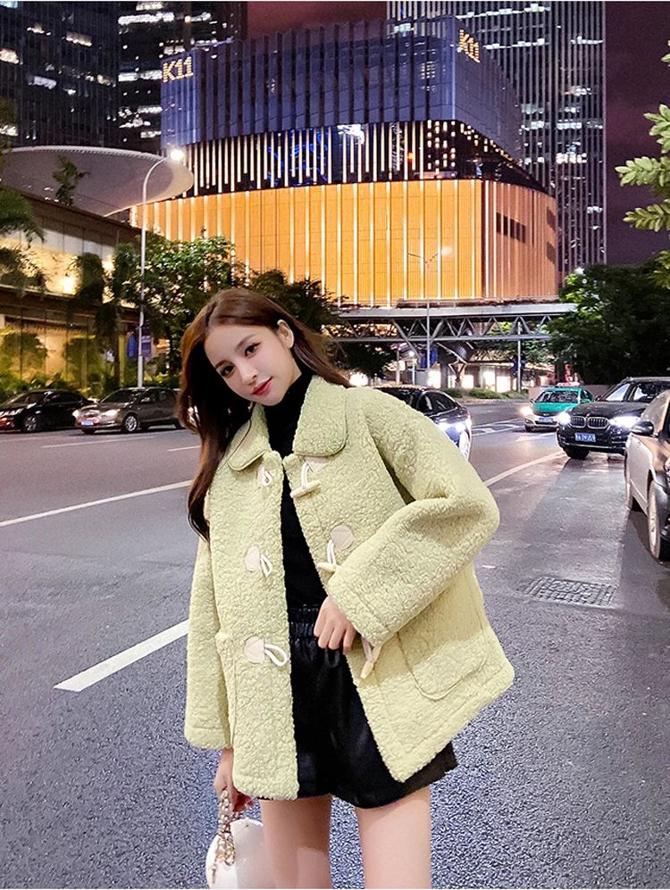 Winter High Quality Women Fur Coat Loose Lapel OverCoat Thick Warm Long Sleeve Female Outerwear Fur Jacket Coat Faux Fur Coat