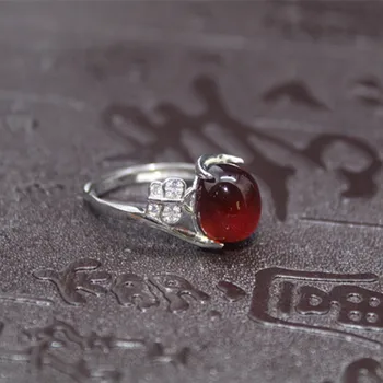 

Wholesale New Fashion Euro-American Jewelry Special Classic Garnet 925 silver inlay bow Ring for Women Luxury namour Charm Gift