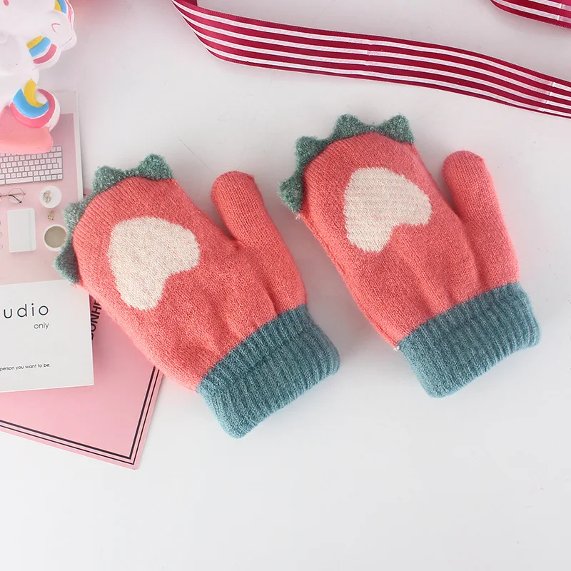 BalleenShiny детские плюшевые теплые перчатки милые детские вязаные зимние варежки с сердечками для маленьких мальчиков и девочек перчатки аксессуары