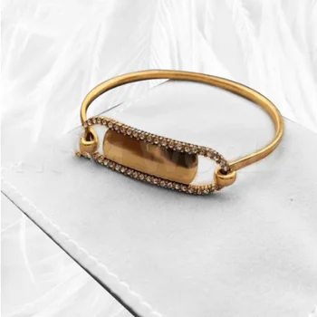 

New Fashion Gold Letters Long Open Bracelet Jewelry Accessories Beautiful Simple Style For Birthday Wedding Gift