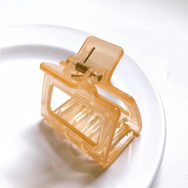 1PC Barrettes  Hair Claw For Women Acrylic Hairpins Hair Crab Claws Girls Make UP Washing Tool Accessories Women Hair Clips 2021 30