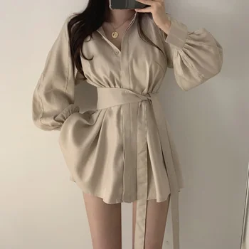

Korean Spring and Summer New Fashion Lapel Strap Waist Collection Long Sleeve Shirt + High Waist Casual Short Pants Set Women