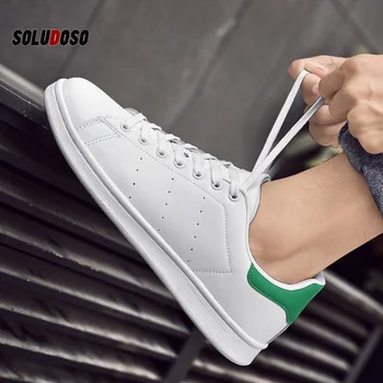 

Men Casual Shoes Light Comfort Flats Shoes 2020 New Fashion Classic White Shoes Women Outdoor Sneakers Big Size Couple Shoes