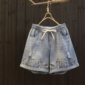 

Floral embroidery cotton denim shorts jeans women elastic waist straight short femme loose casual spodenki damskie 2019 summer