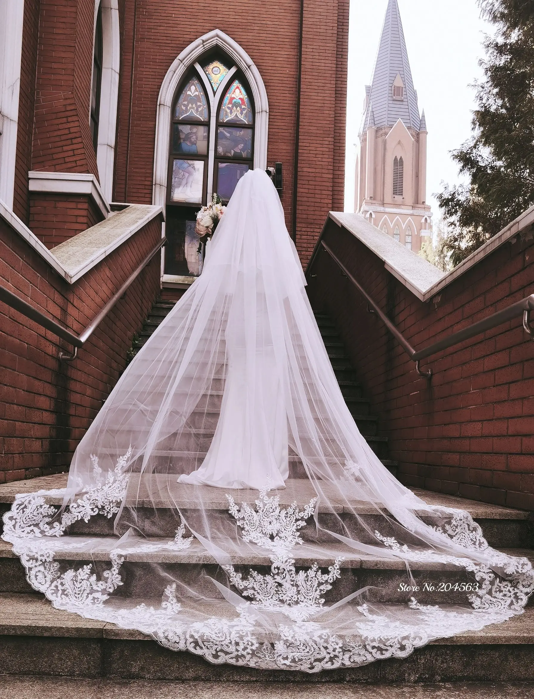 romantic-two-layer-church-wedding-veil-lace-bridal-veils-with-comb-mm