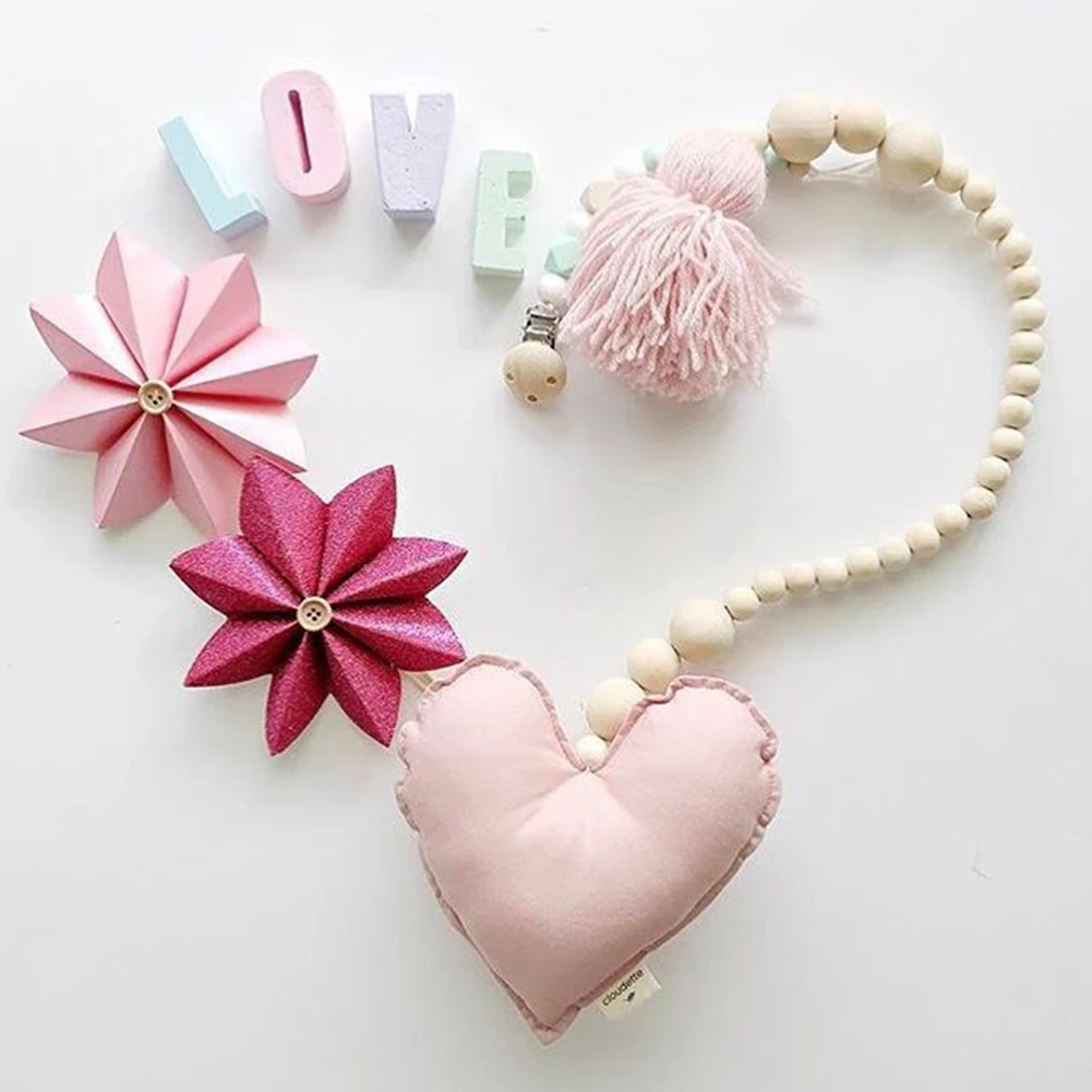 Vertical Art Bedroom Wood Beaded Craft Heart Shaped Decorative Pendant Cute Backdrop Cribs Handmade For Kids Hanging Decoration