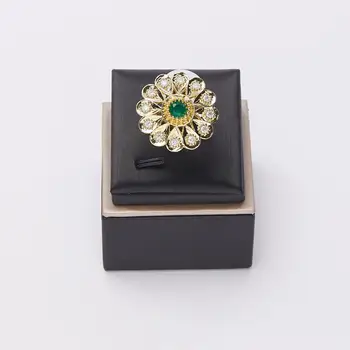 

Finger Rings Women Round Crystal Caesar Ring Gold Color Ethnic Wedding Jewelry Ring