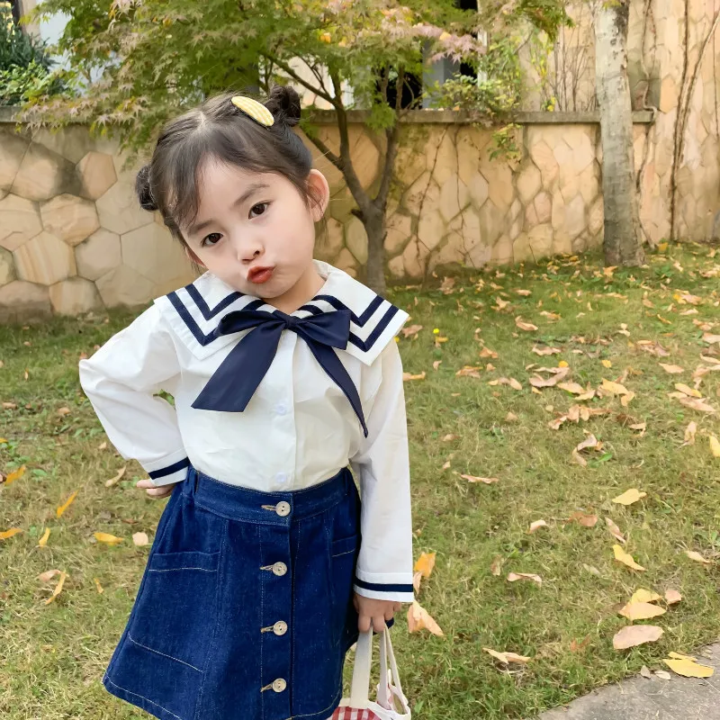 Новинка года; Милая однобортная джинсовая юбка для девочек; сезон весна; Корейская юбка трапециевидной формы; детская юбка для девочек; одежда для малышей