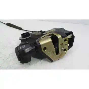 

6904012510 lock Left Front Door Toyota Corolla Verso (e12) 2.0 D-4d Linea Terra