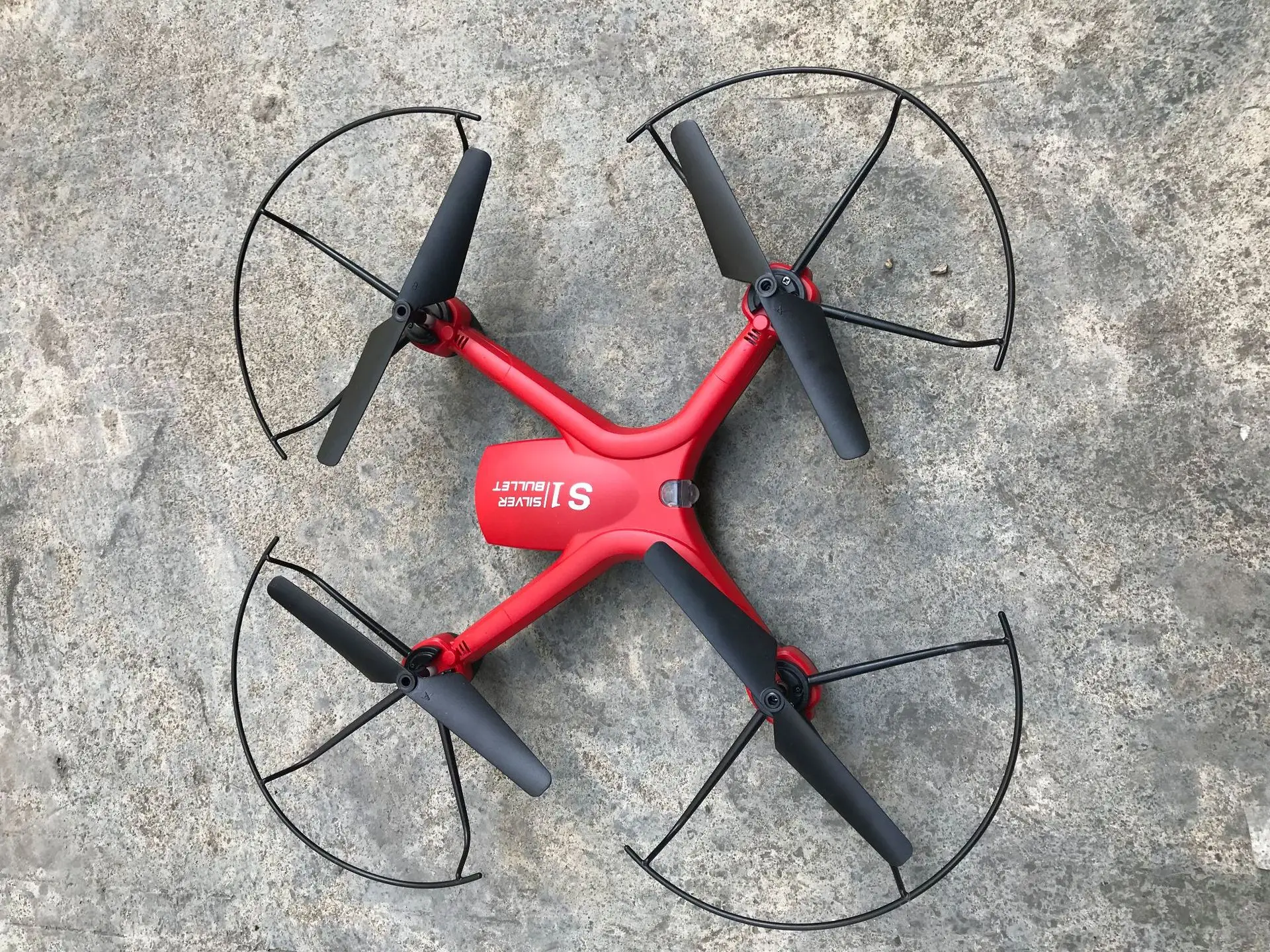 

S1 High-definition Camera WiFi Real-Time Transmission Quadcopter Gift Throw the Circle Children Plane Toy