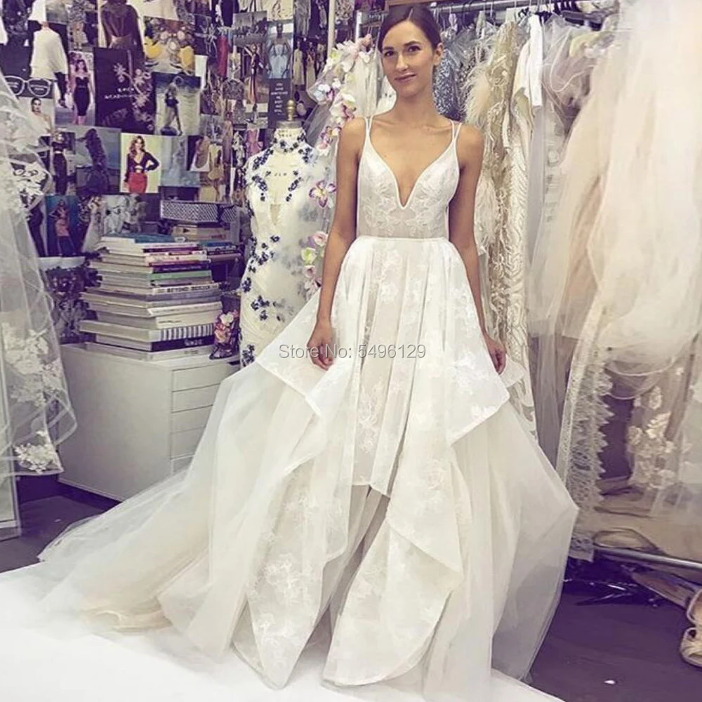 

A-Line Spaghetti Straps Backless Long Lace Wedding Dress 2023 Ruffle Tiered Skirt Vestido De Noiva Sleeveless Formal Bride Dress