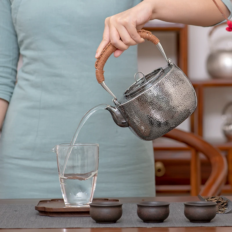 

Chinese style sterling silver 999 kettle pure hand hammer style Kung Fu large household tea pot silver pot