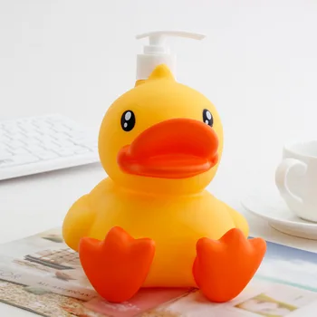 

900ml Yellow Duck Soap Dispenser Empty Spray Bottles Portable Refillable Bottle Cosmetic Hand Sanitizer Alcohol Dispenser