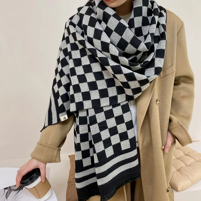 

2021 Autumn and Winter New Cashmere Printing British Style Scarf Women's Warm Long Thick Bib Big Shawl Wholesale 180*65cm